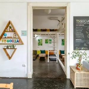 T5 Social Ostello