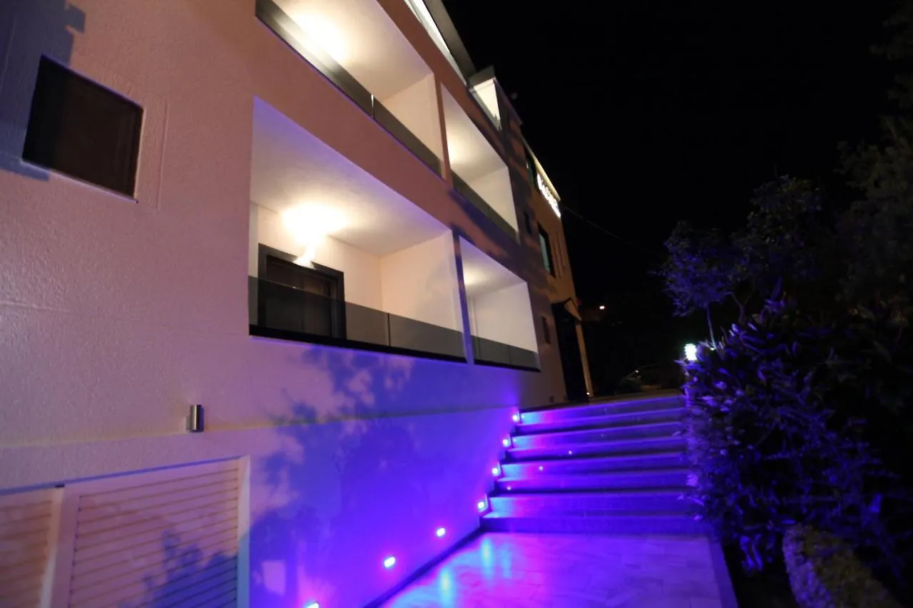 ***  Hotel Vila Park Bujari Ksamil Albania