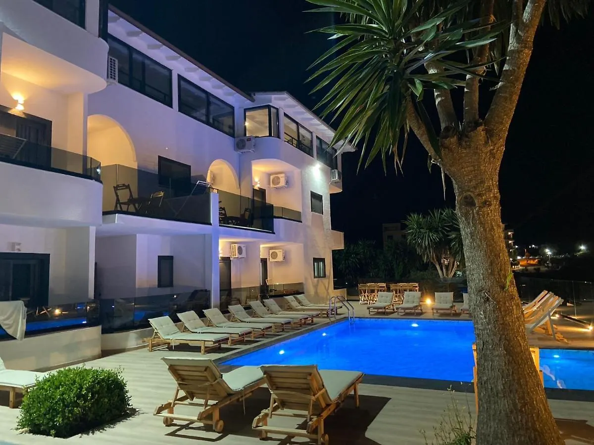 Hotel Vila Park Bujari Ksamil 3*,  Albania